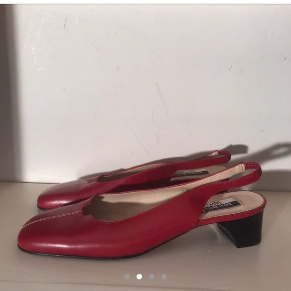 Townshoes Italian Heels - Picture 2 of 4